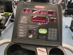 -沈坚强游泳俱乐部(长征分部)