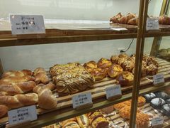 -提亚烘焙·手作面包·生日蛋糕(七星店)