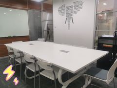 -ME Marvel English 麦迩威英语(万象城校区)