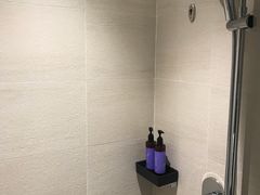 -汉庭优佳(上海恒隆广场南京西路地铁站店)
