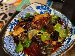 -夯鱼烤鱼·尔滨地标美食(中央商场店)