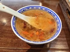 -蟹上黄·蟹黄面·江南糖水(人民广场店)
