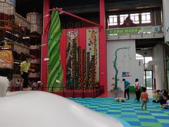 -蒙特利亲子乐园
