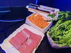 -唯爱KTV聚会餐厅(仙林东城汇店)