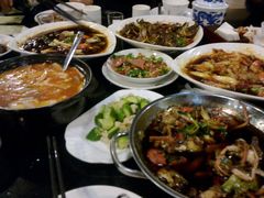 201201041695-休记光头香辣蟹干锅店(衣冠庙店)