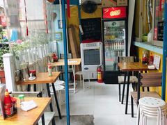 大堂-小梁哥云吞面(黄贝岭店)