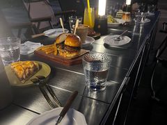 -三勾JJJ Burger&Coffee(梅溪湖店)