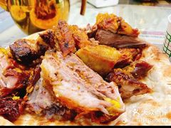 -艾力江和田馕坑烤肉店