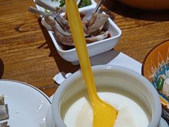 -蒙亨·手把肉·蒙古包文化主题餐厅(天恒广场店)