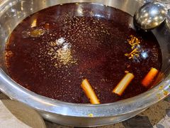 -肖肖酸萝卜鱼火锅(总店)