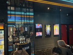 -屋有岛沉浸游戏旗舰店(中山公园店)