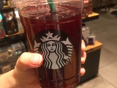 -星巴克(广州百信广场东区店)