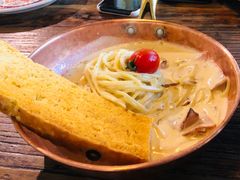 -I HOLIC艾豪丽披萨(KKone店)
