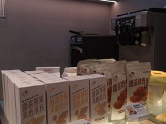 -喜茶(北京华贸购物中心店)