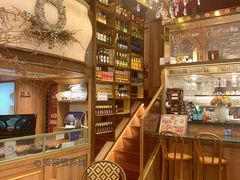 -玛格萝妮比萨屋(四平店)