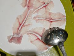 -颜氏双江清水鱼一养身火锅(磁器口店)