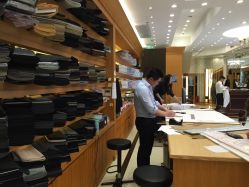 iphone_upload_pic-WWCHAN西服店(茂名南路店)