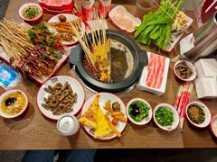 -言玖鲜火锅串串披萨自助(益田假日店)