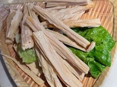 -哥老官重庆美蛙鱼头(西湖银泰十一哥店)