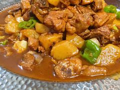 -俭寨大盘鸡·手抓肉·烧烤新疆菜(乌苏路店)