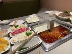 -海底捞火锅(新松江路店)