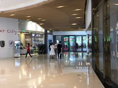 -英皇UA电影城(虹桥天地店)
