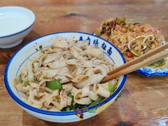 -牛肉块扯面(新华街总店)