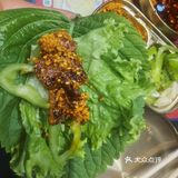 「坛子李地摊烤肉(罗斯福店)」 「东北酸菜五花肉」