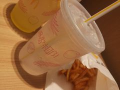 摇摇薯条-麦当劳(欧亚大观商都店)