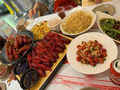 -肥肥虾庄·金牌油焖大虾(汉口城市广场店)