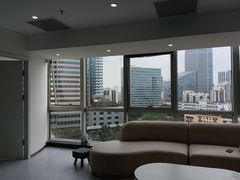 -聚云奢二手奢侈品黄金手表包包回收·中古店(三里屯总店)
