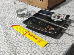 -云晓光头烧烤吧(盛夏店)