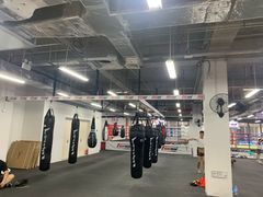 -FIGHTMAN格斗俱乐部(长宁临空店)