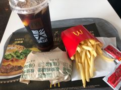 -麦当劳(吴圩机场店)