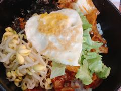 泡菜炖五花肉-米屋石锅拌饭(师大店)