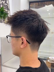 点击看大图 -尤司男士国潮理发馆