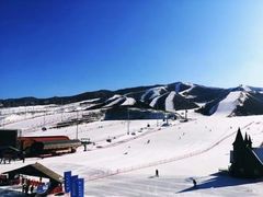 -富龙滑雪场