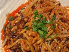 -麻六记(凤凰汇店)