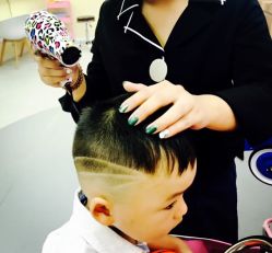 -GOLDEN HAIR儿童造型设计(丁香国际店)