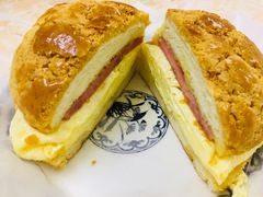 腿蛋菠萝包-渔记茶餐厅(渔村店)