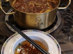 -小天鹅火锅·一线江景洪鼎旗舰店(洪崖洞店)