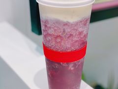 红石榴酪酪-叶子与茶(苏宁广场店)