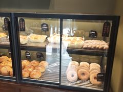 面包甜点陈列柜-红跑车HPCBAKERY(汉商店)