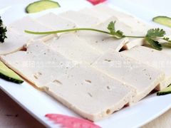 -滇香肴·云南菜蒸汽石锅鱼(云南北路店)