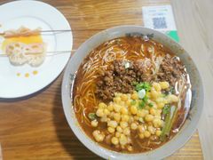 豌杂小面-丁丁猫重庆小面(徐州路店)