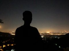 -鬼笑石后山停车场