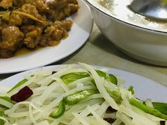 酸辣土豆丝-大兴街扣碗包子馆