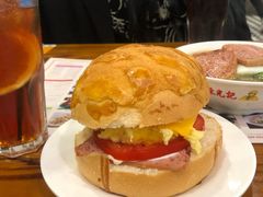 菠萝包-澳门陈光记烧味饭店(南京德基广场店)