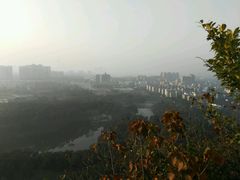 -雀儿山公园