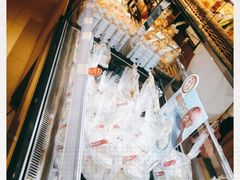 -85度C(生甜甜圈研究工坊·上海松江人民北路店)